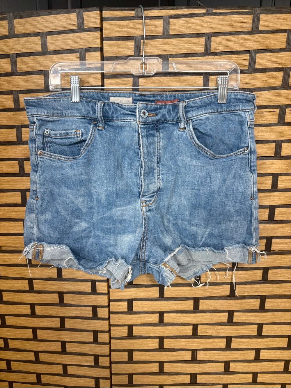 Pilcro Jean shorts size 31